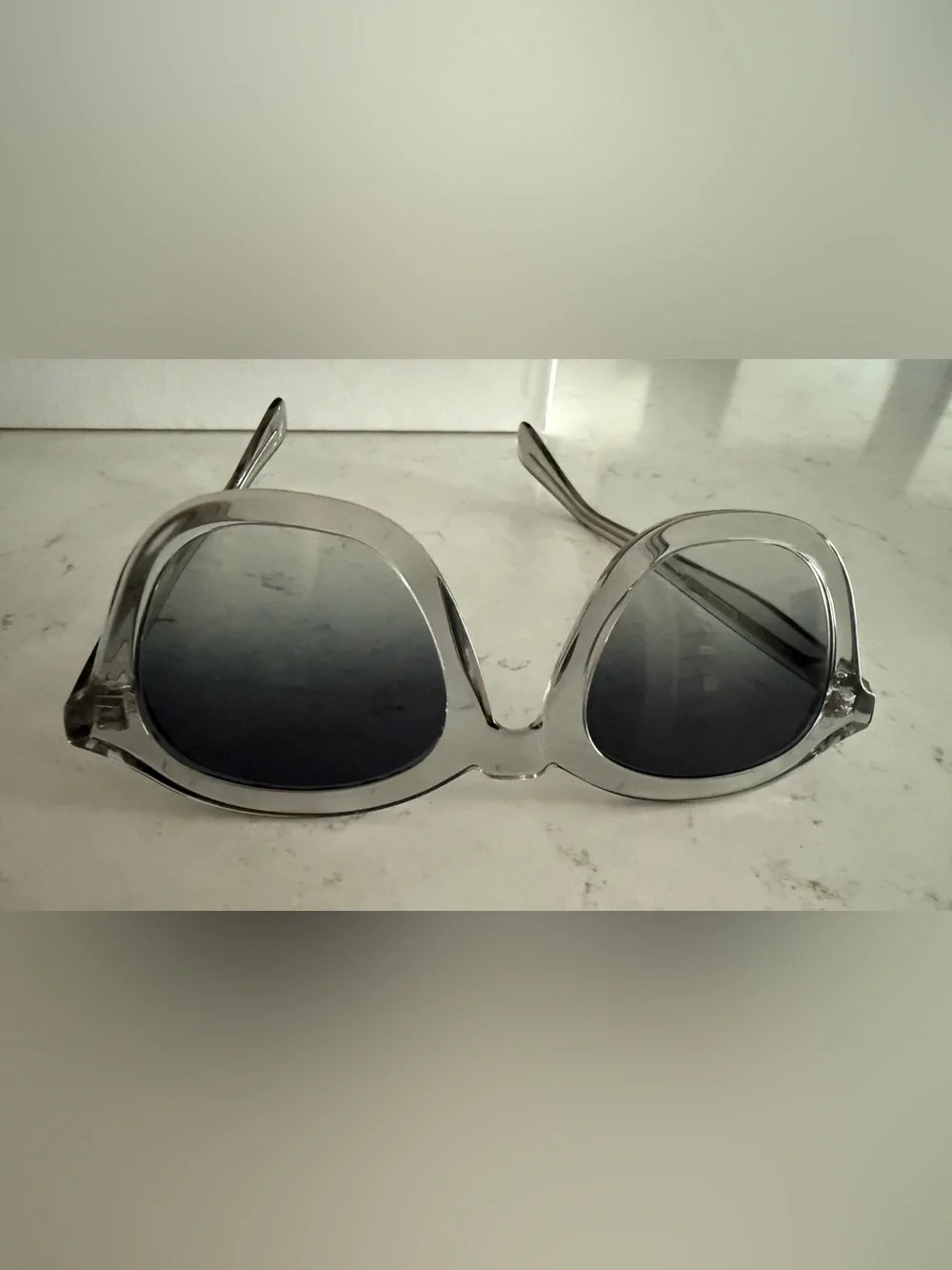 Celine sunglasses excellent